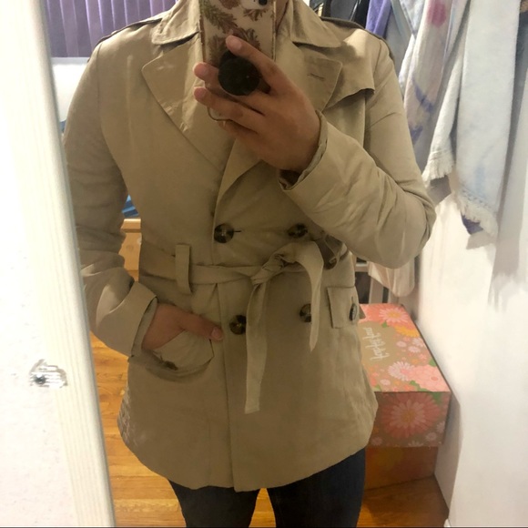 Beige lightweight short trench coat/Jacob/Size S - Picture 5 of 8